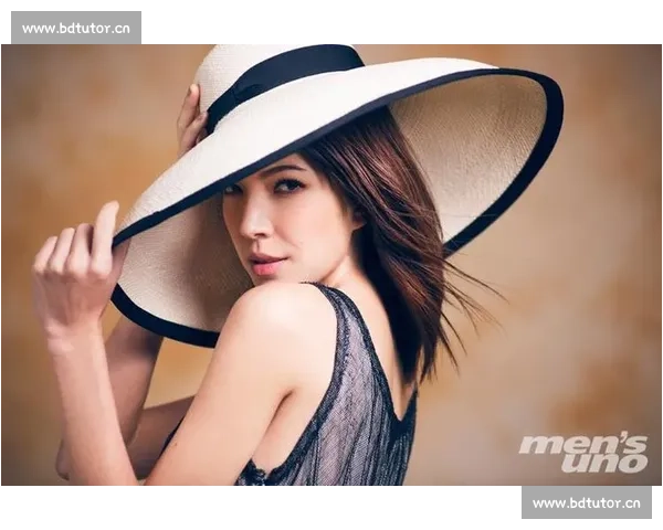 许玮甯从演员到时尚女神的蜕变之路展现独立女性的魅力与力量